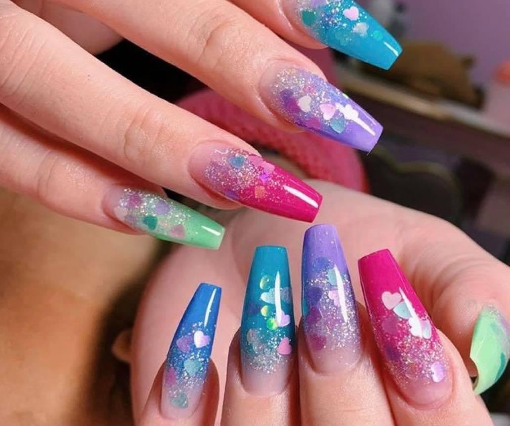 47# - Nail Sequin Heart (set of 12)