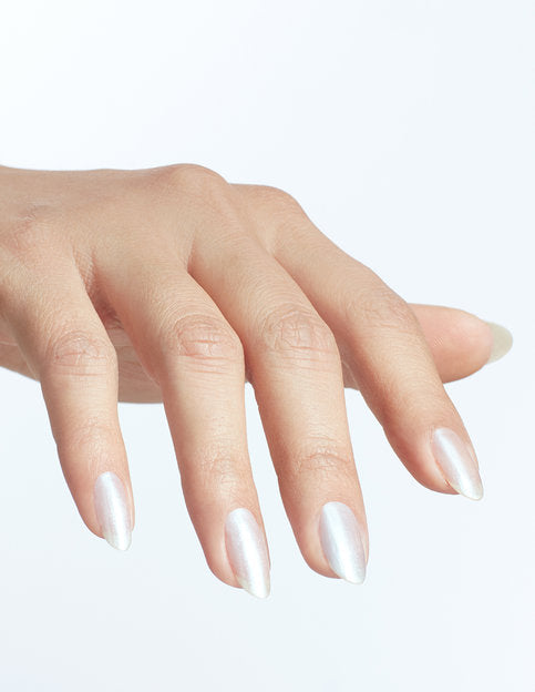OPI Gel MI05 This Color Hits all the High Notes